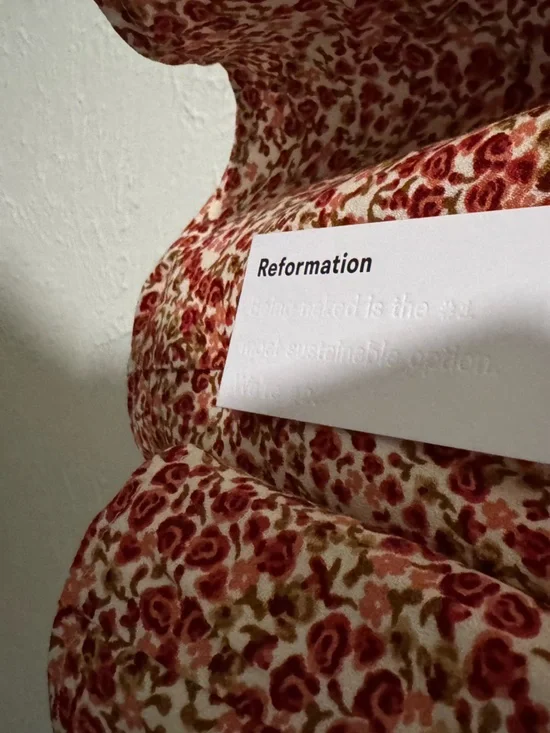 NWT Reformation Avielle Dress in La Vie En Rose Size 2 - Picture 6 of 7